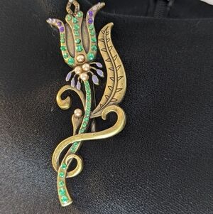 💜 💚 Vintage Style Rhinestone tulip Flower brooch pin pendant tarnished gold
